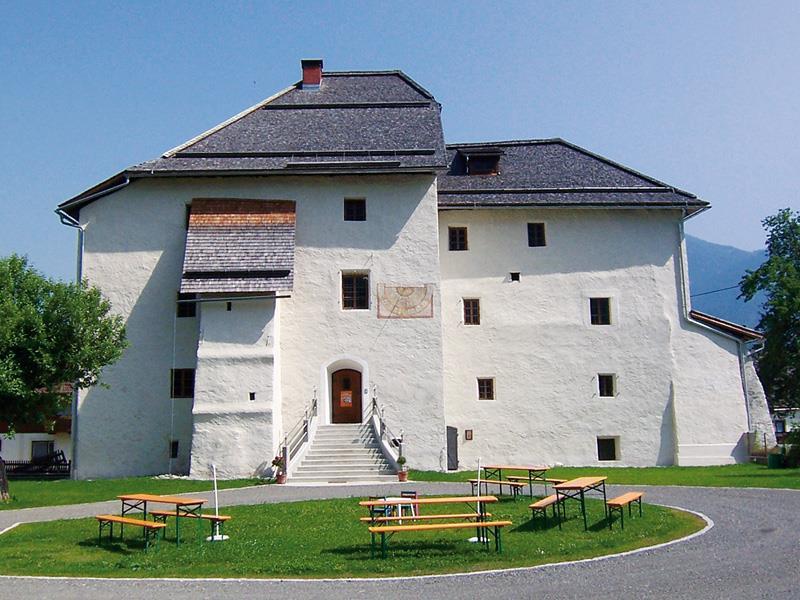 Museum of Local History, Essl Colle